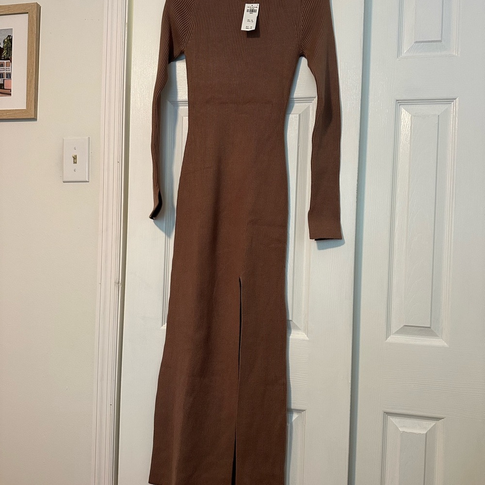 BNWT Abercrombie & Fitch Sweater Midi Dress